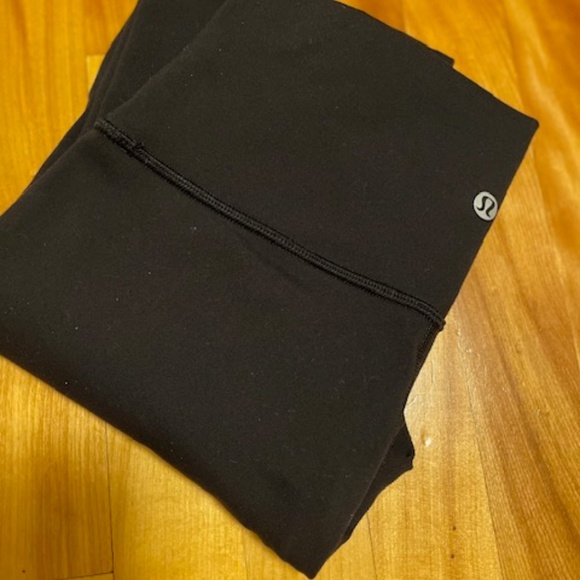 Lululemon | Align™ High-Rise Leggings| Black | Size 6 - Picture 7 of 7